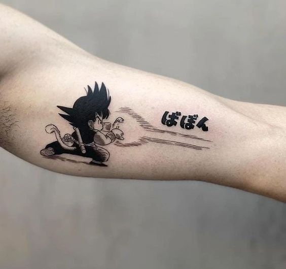 Tattoo Goku avec Lettrage Japonais